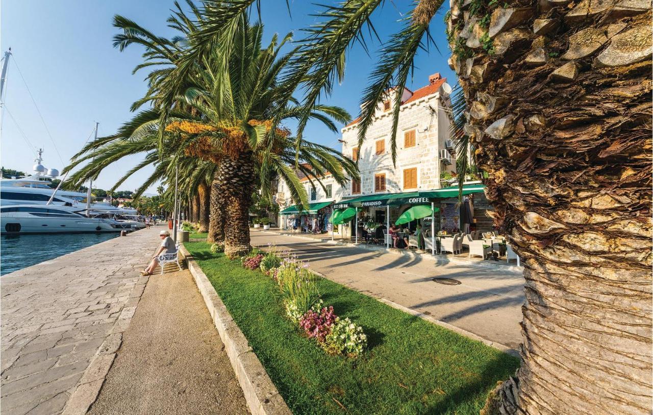 Nice Apartment In Cavtat With Wifi Exterior foto